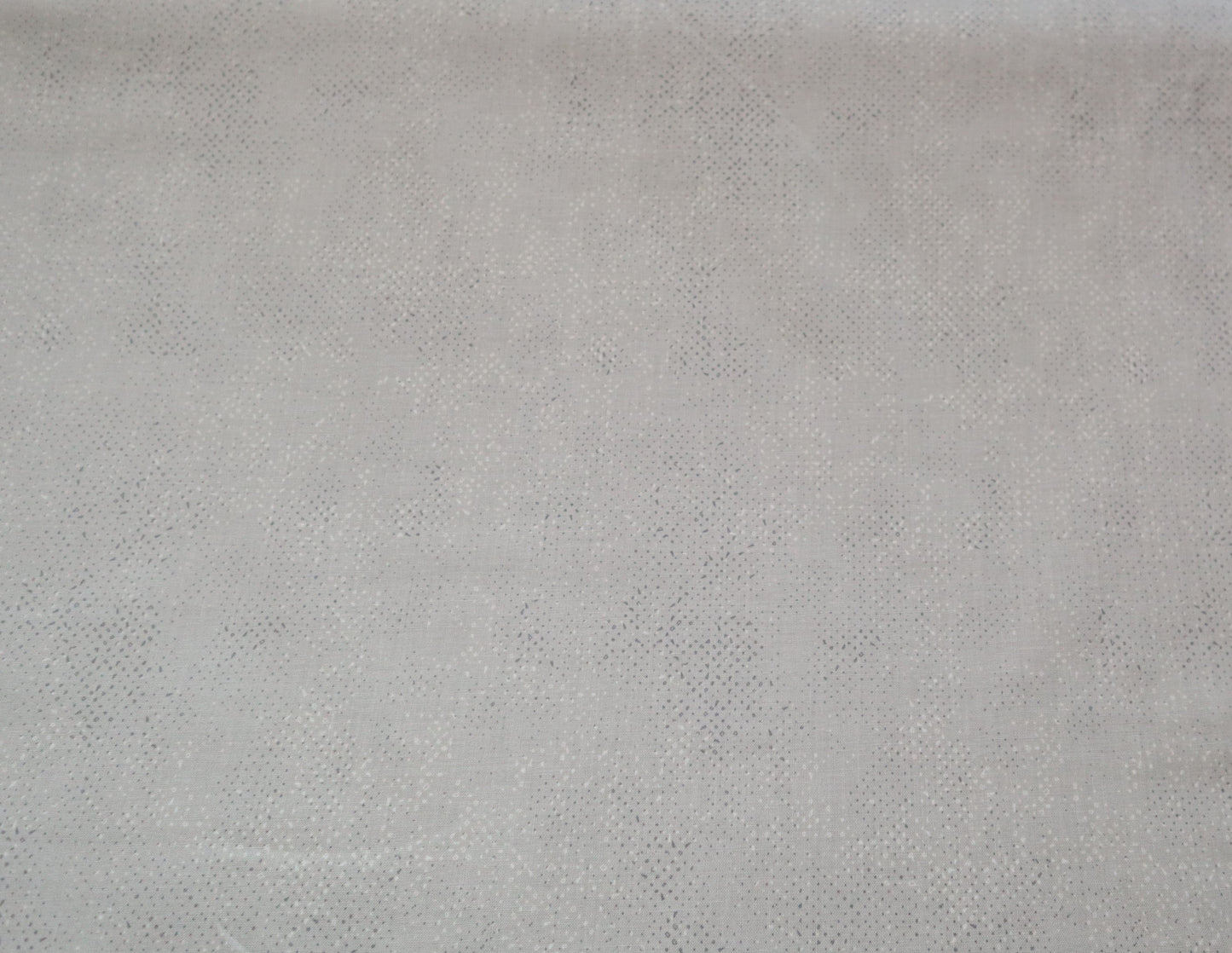 Premium Cotton - 1/2 YARD - Spotted Grey