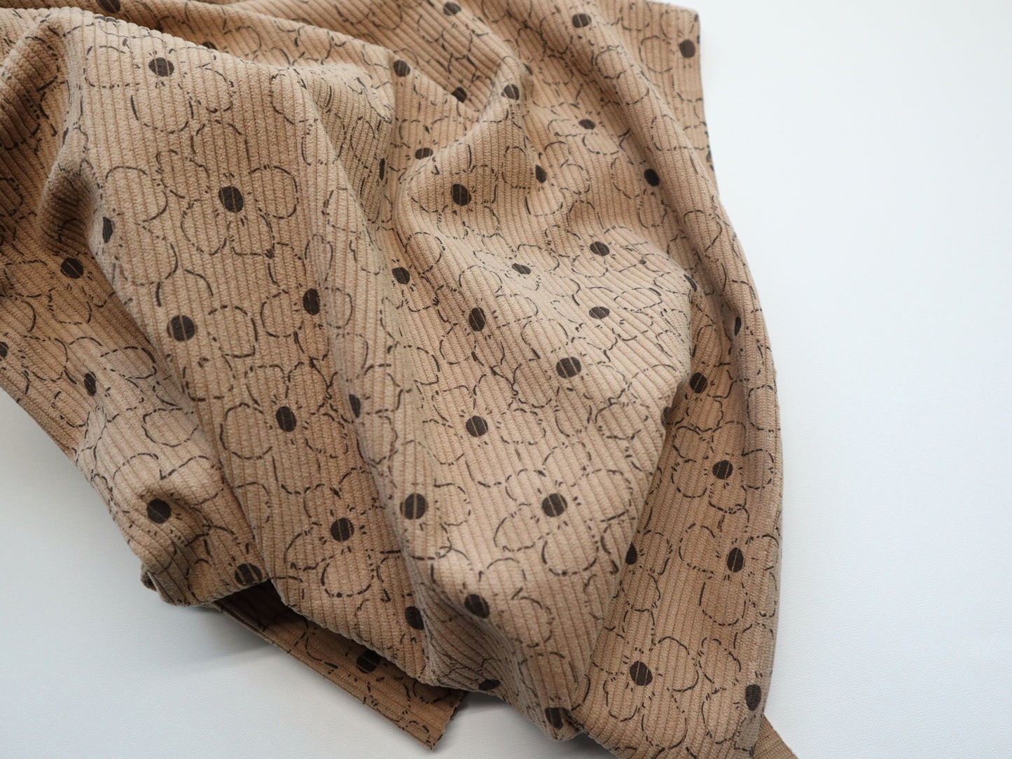 REMNANT/OFFCUT - Corduroy 8 Wale - Khaki Flower - 25.5" x 58"