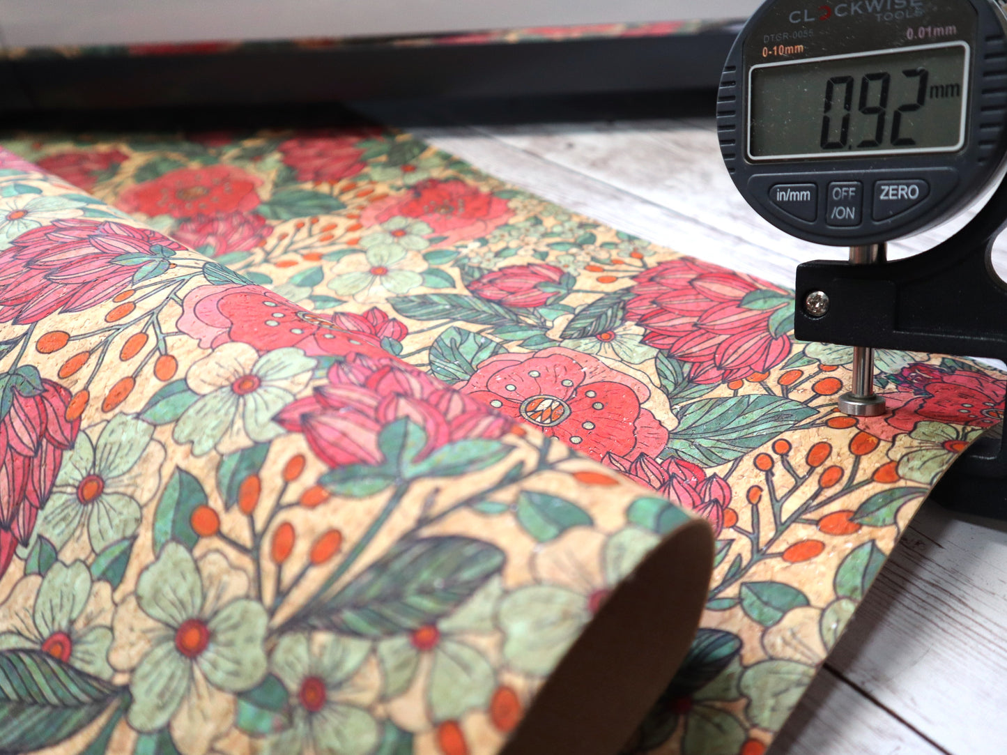 REMNANT/OFFCUT - Cork Fabric 18" x 25.5" - Summer Bloom