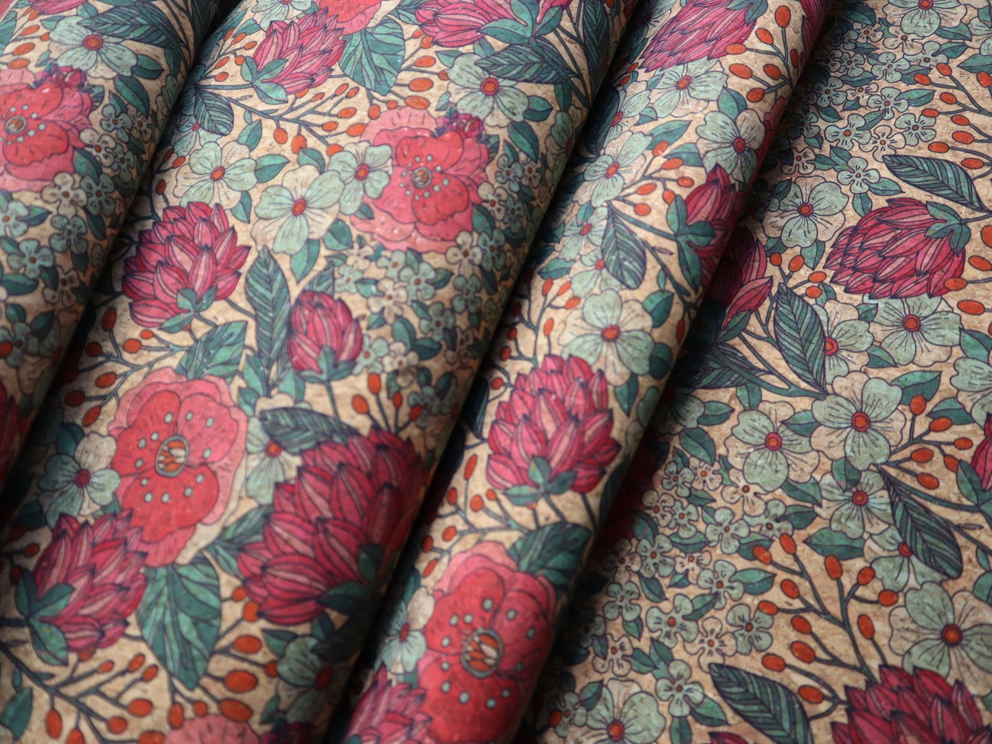 REMNANT/OFFCUT - Cork Fabric 18" x 25.5" - Summer Bloom
