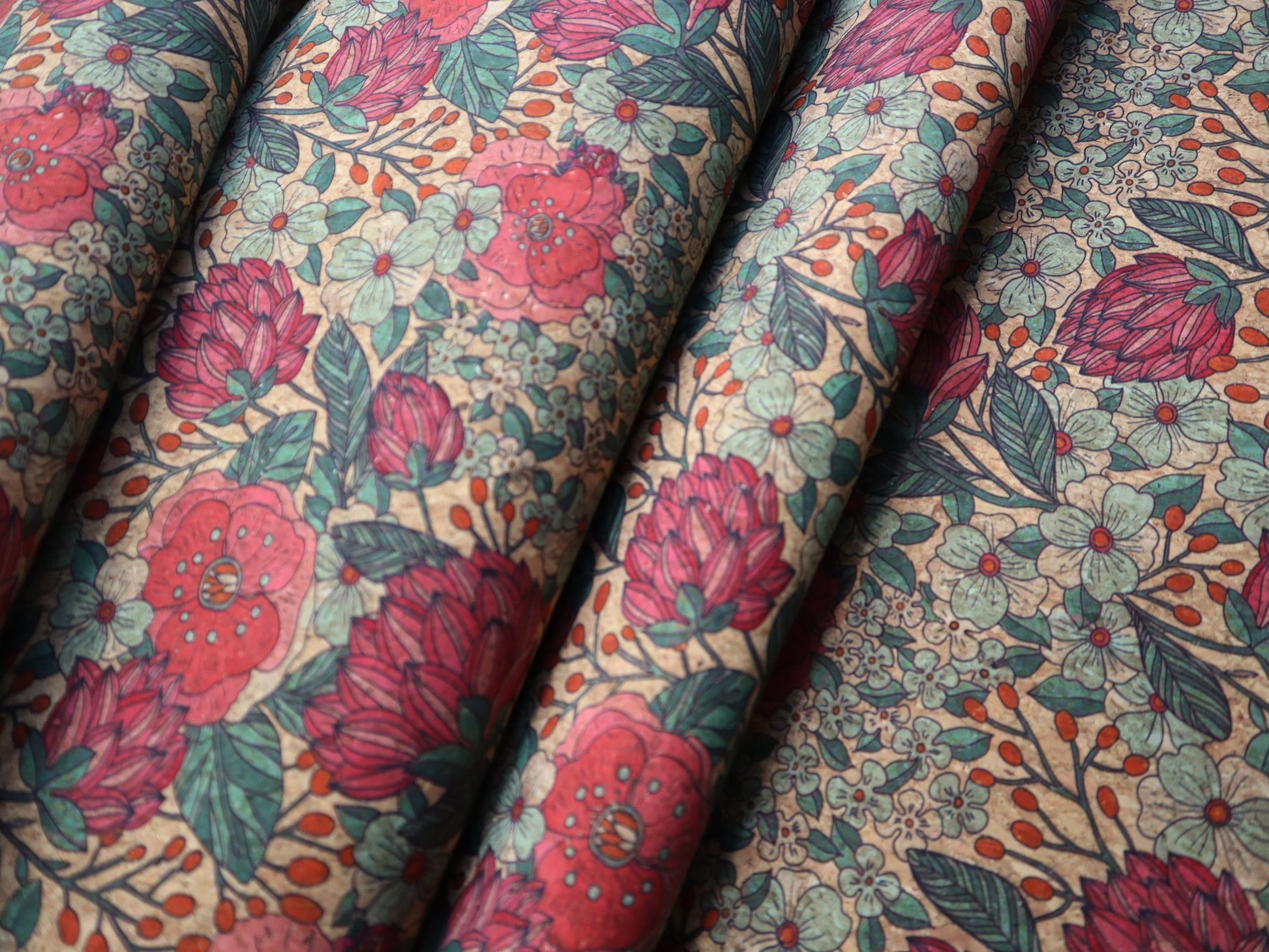REMNANT/OFFCUT - Cork Fabric 18" x 25.5" - Summer Bloom