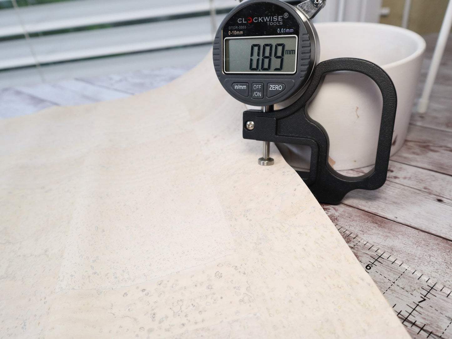 REMNANT/OFFCUT - Cork Fabric 18" x 18" - White