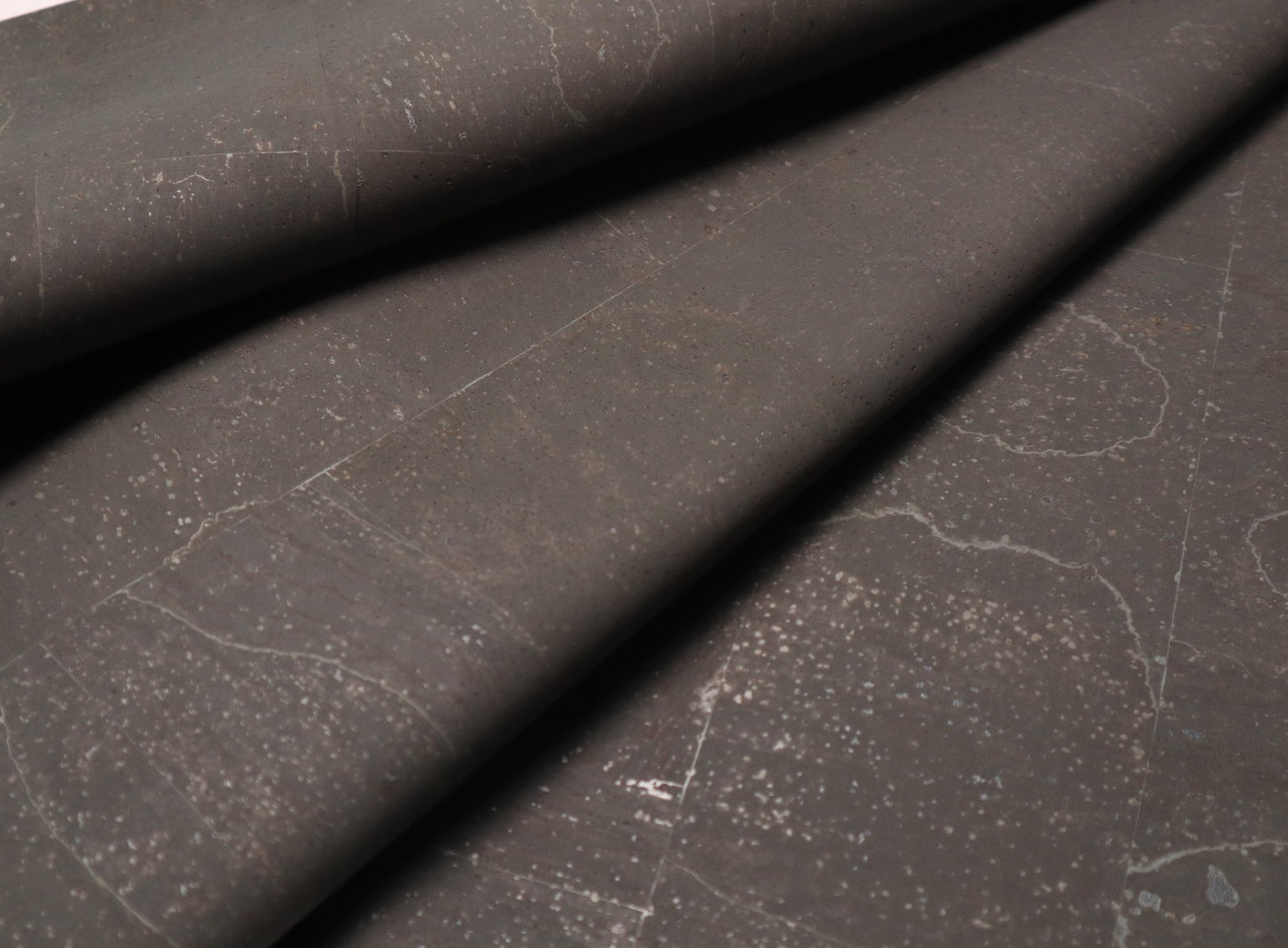 REMNANT/OFFCUT - Cork Fabric 15" x 36" - Ash