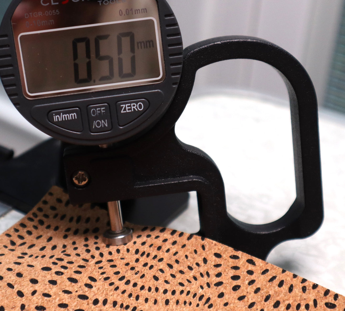 REMNANT/OFFCUT - LITE Cork Fabric 14" x 36" - Shadow Palms