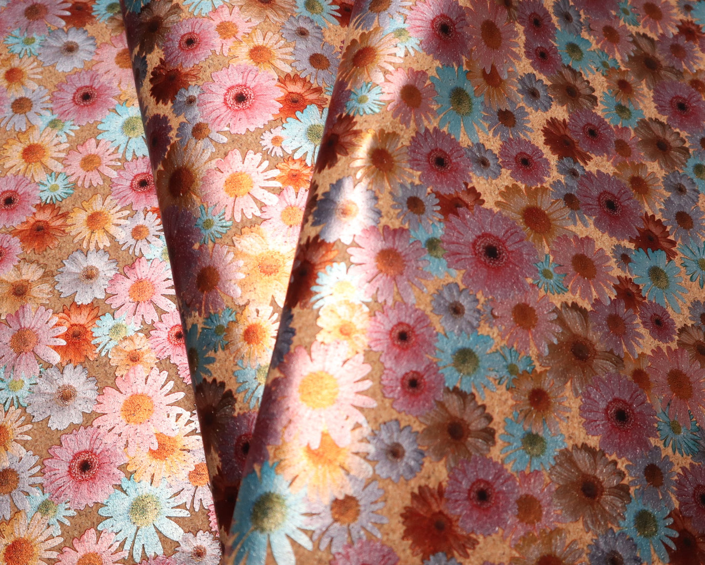 REMNANT/OFFCUT - LITE Cork Fabric 18" x 35" - Foil Daisies