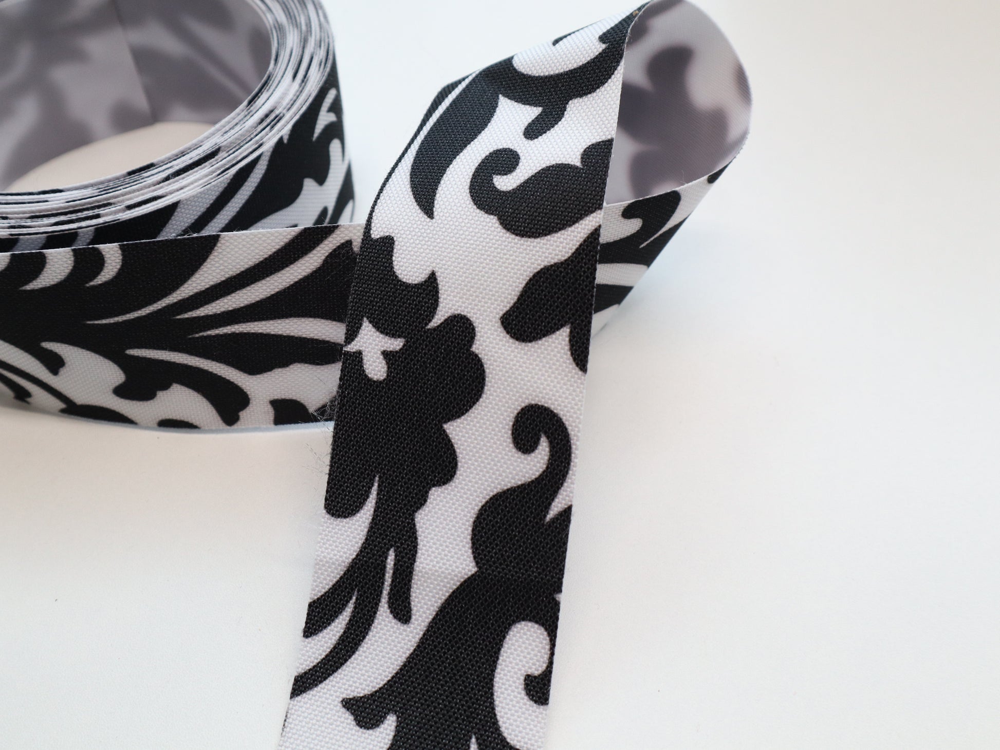 WPC Ribbon By the Yard - Black & White Scroll
