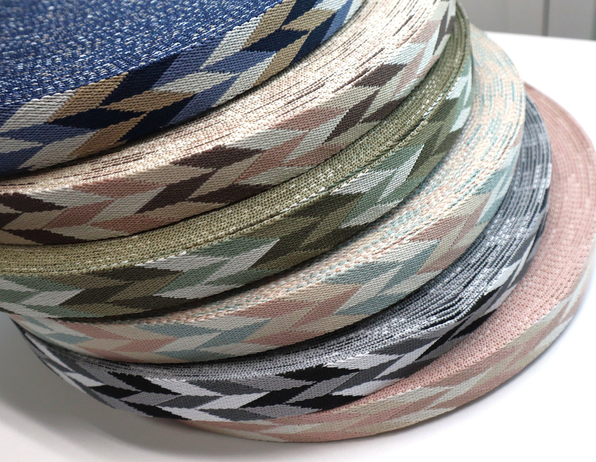 1" Webbing By the Yard - Mini Chevron