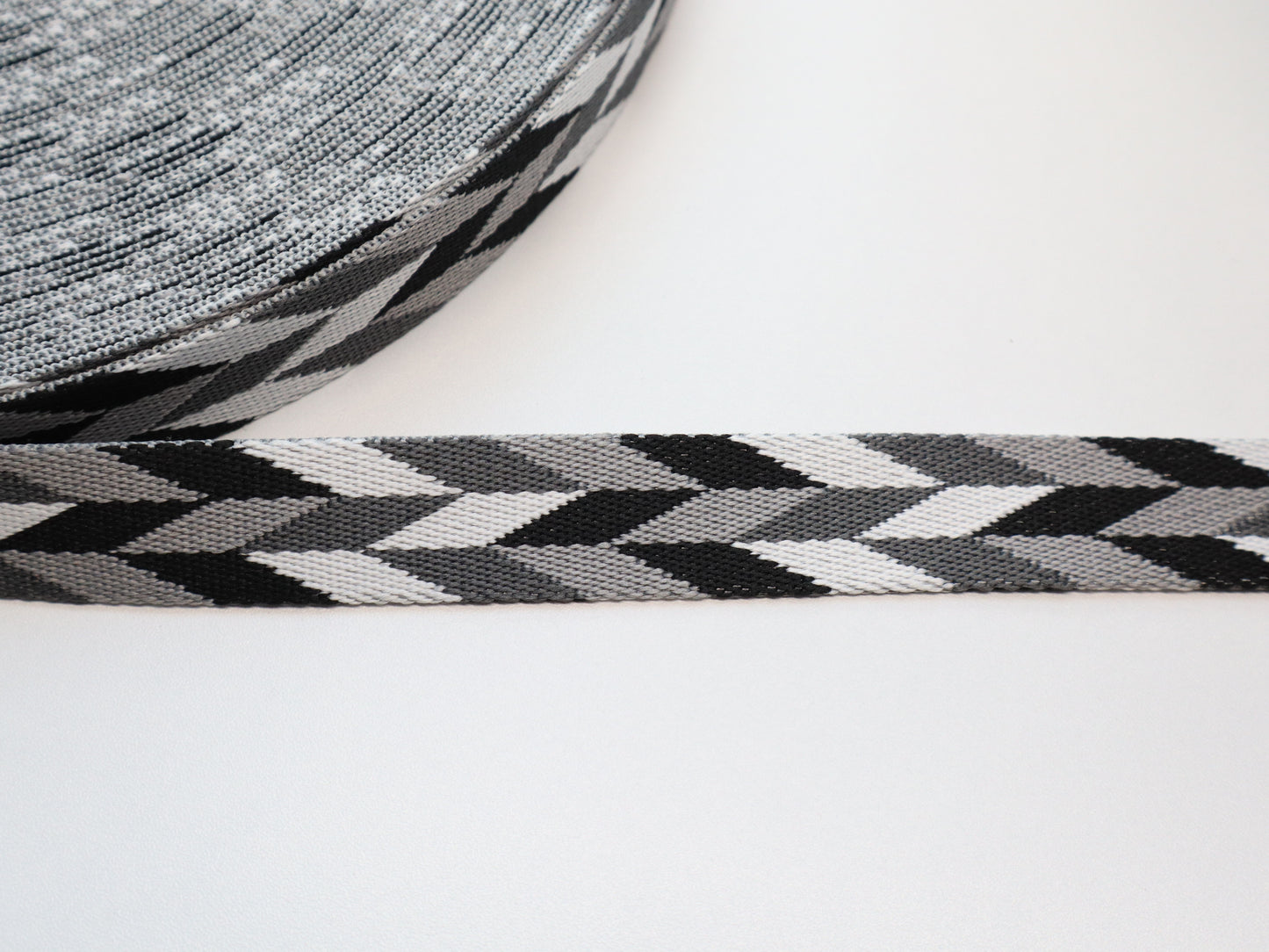 1" Webbing By the Yard - Mini Chevron Black & Grey