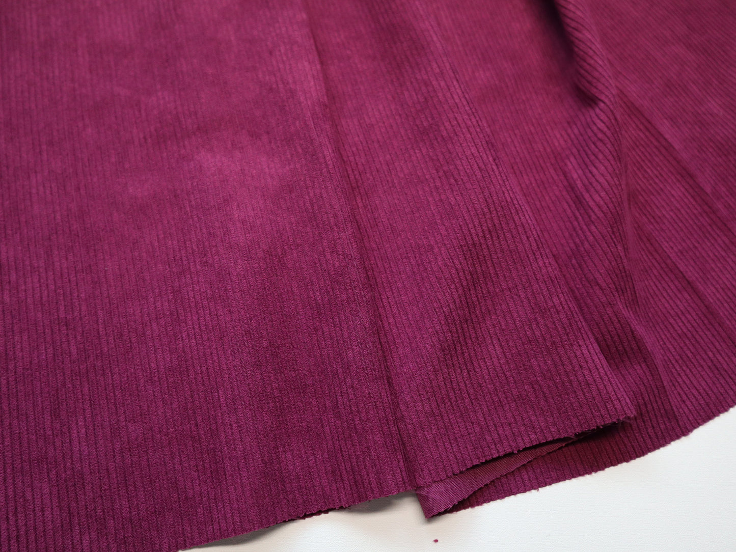 REMNANT/OFFCUT - Corduroy 7 Wale - Berry- 15.75" x 58"