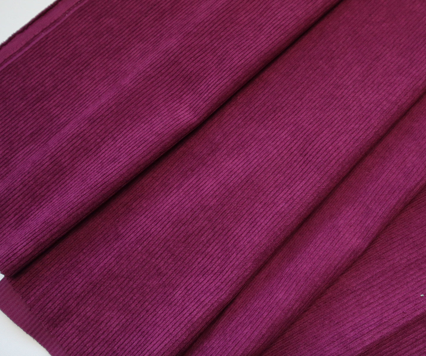 REMNANT/OFFCUT - Corduroy 7 Wale - Berry- 15.75" x 58"
