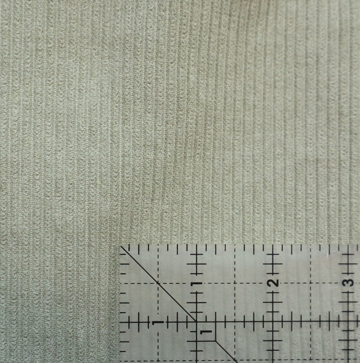 REMNANT/OFFCUT - Corduroy 7 Wale - Moss- 17.75" x 58"