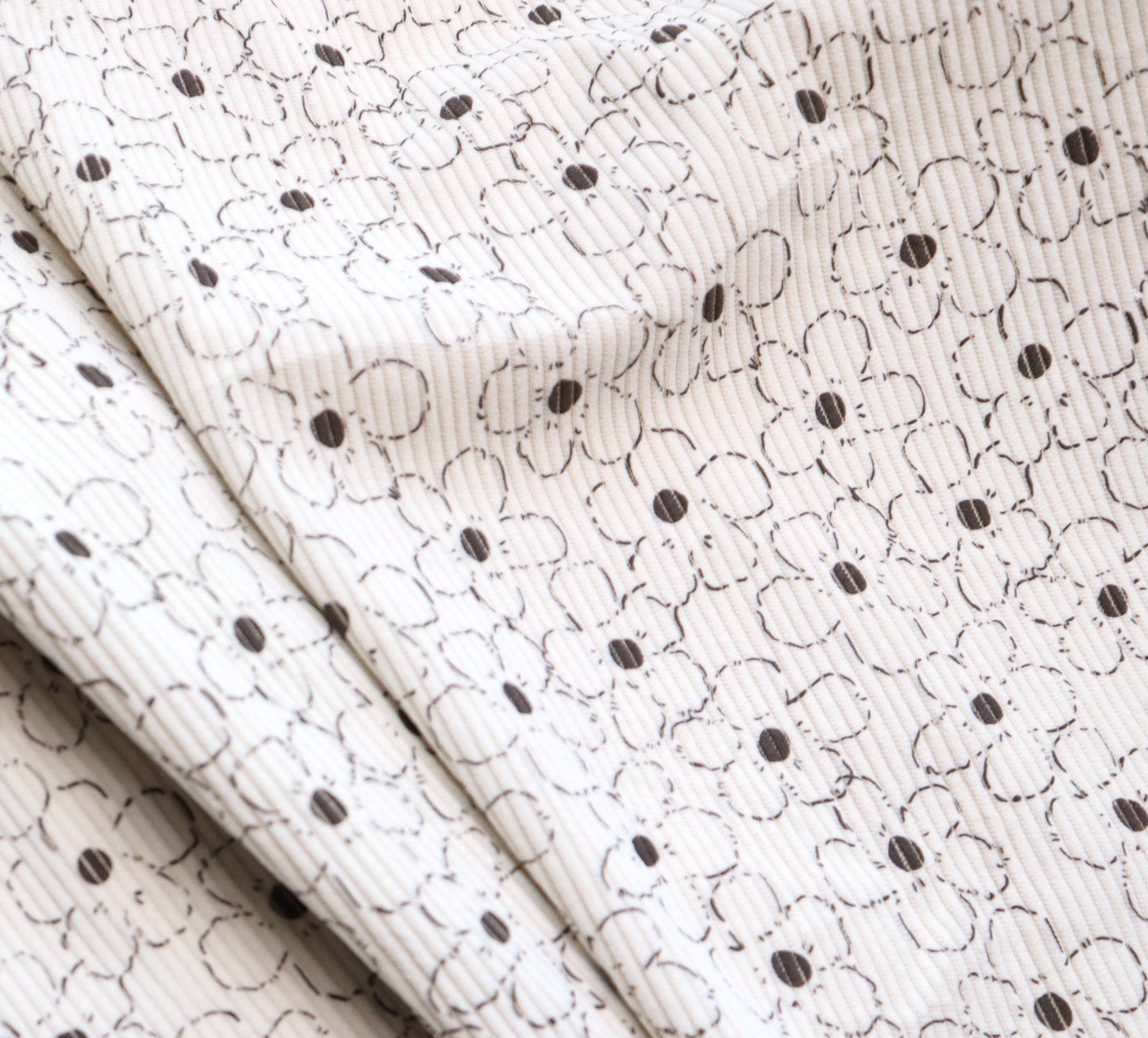 REMNANT/OFFCUT - Corduroy 8 Wale - Cream Flower - 22" x 58"