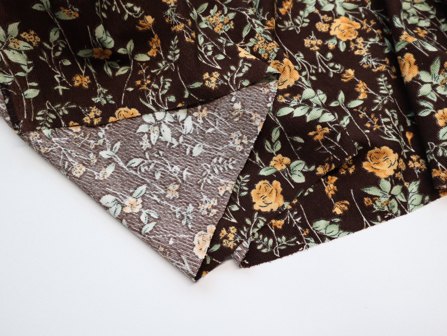 REMNANT/OFFCUT - Corduroy 21 Wale - Apricot Bloom- 23" x 58"