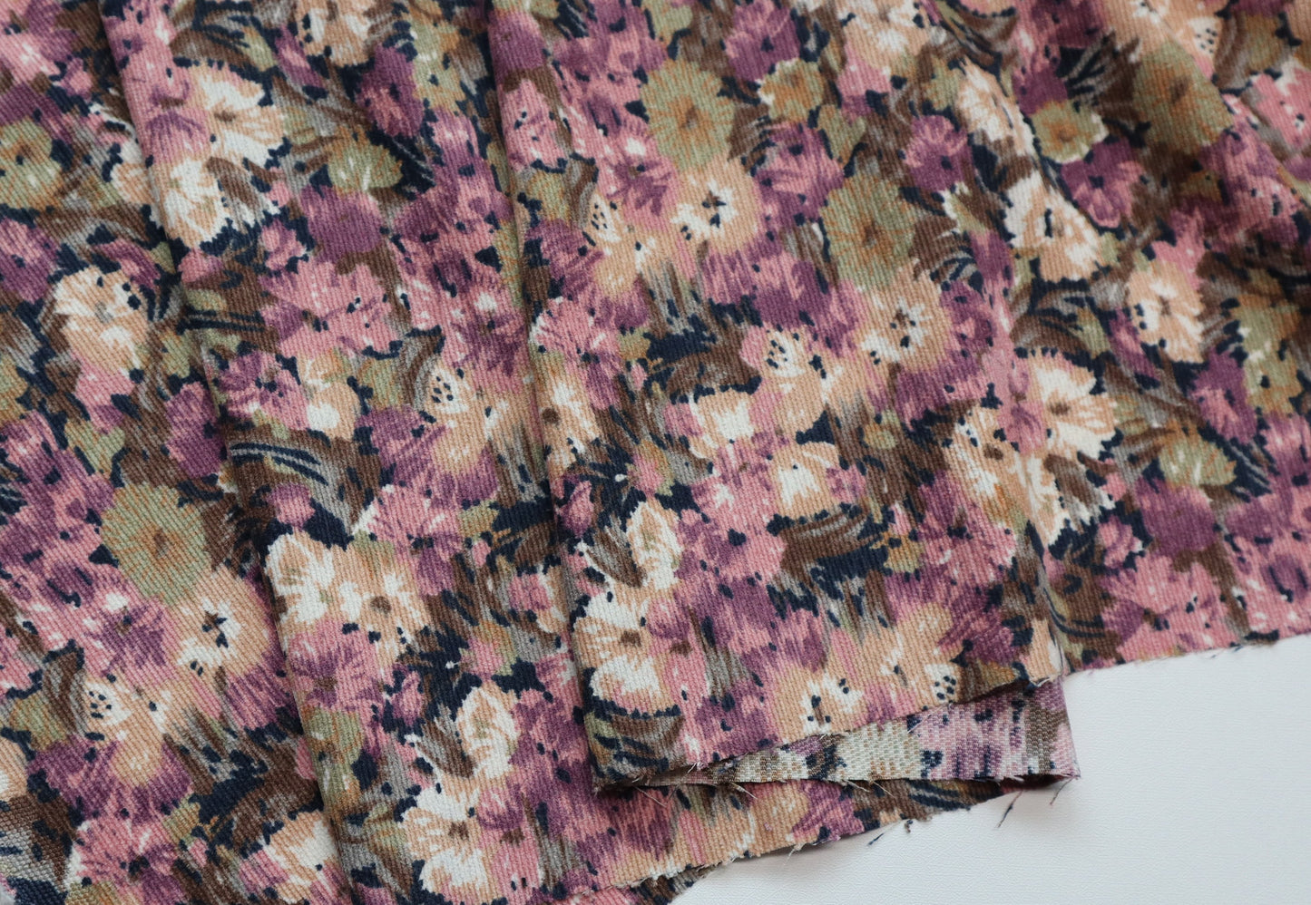 REMNANT/OFFCUT - Corduroy 21 Wale - Mauve Flora 19" x 56"