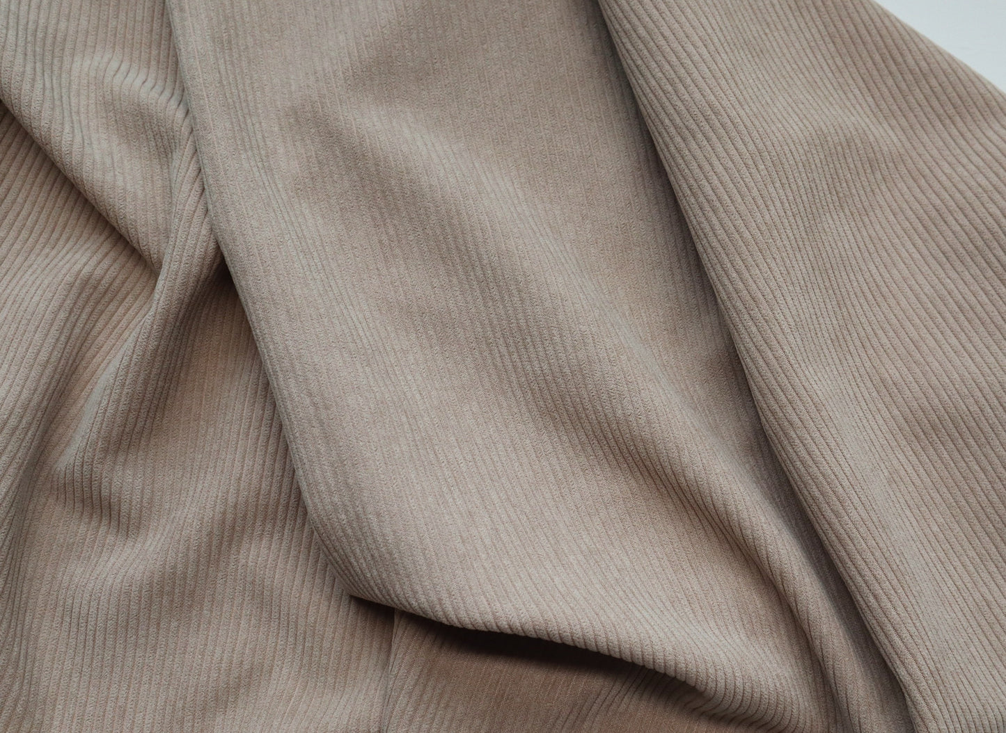REMNANT/OFFCUT - Corduroy 7 Wale - Mushroom- 17.75" x 58"