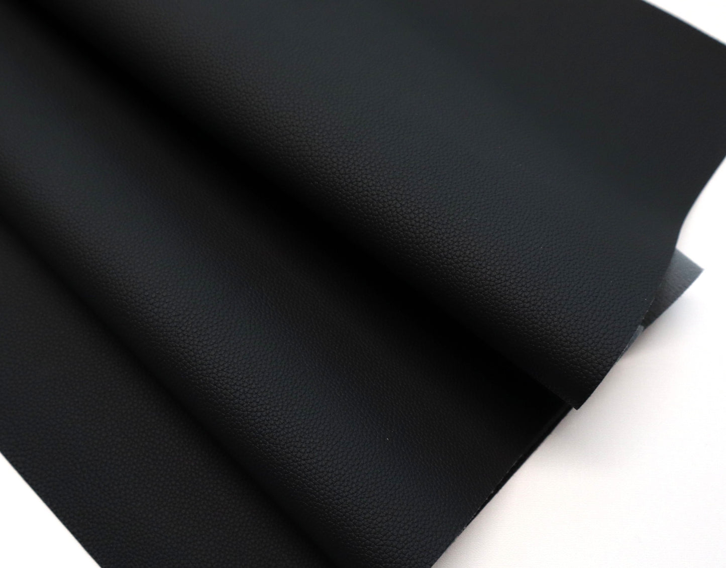 REMNANT/OFFCUT - Faux Leather - Mini Pebble Black- 16.5" x 27.5"