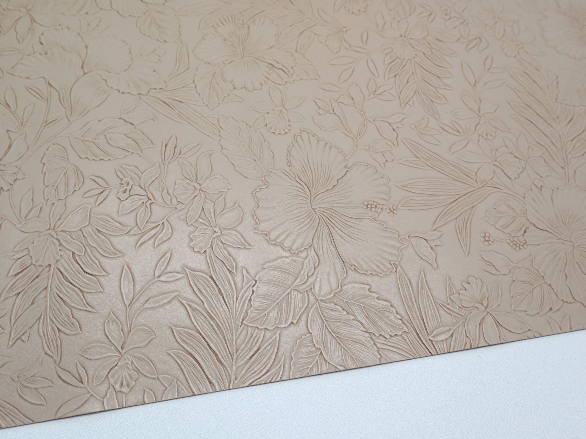 REMNANT/OFFCUT - Embossed Faux Leather - Cashmere - 8" x 26"