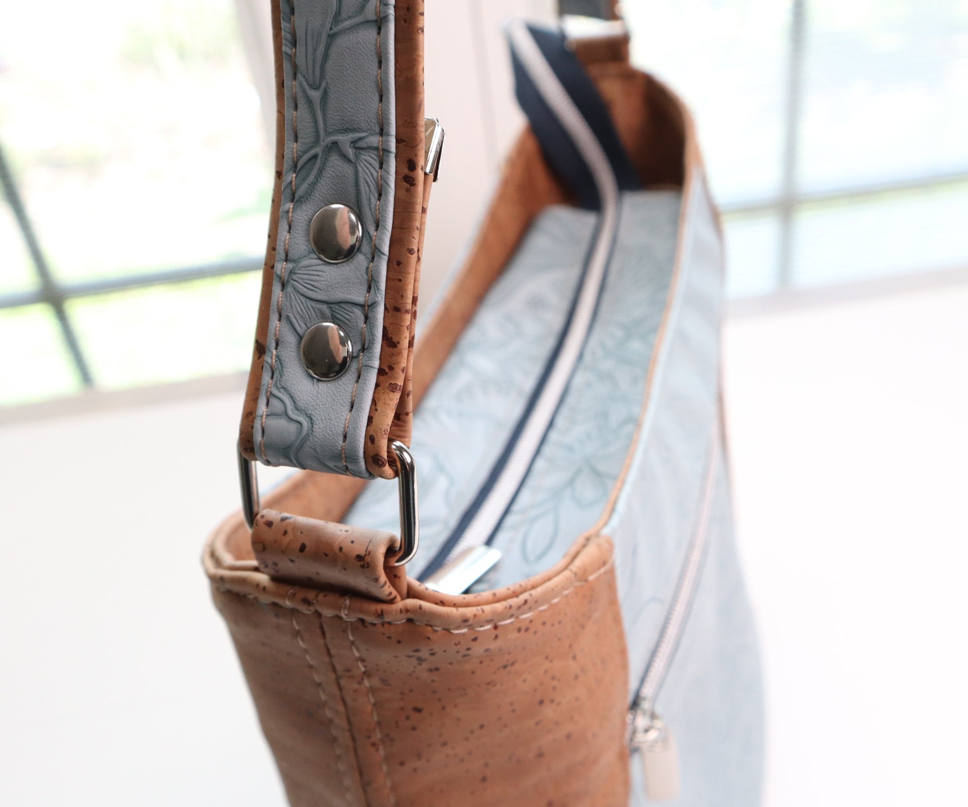 Everyday Shoulder Bag - Rain & Tobacco