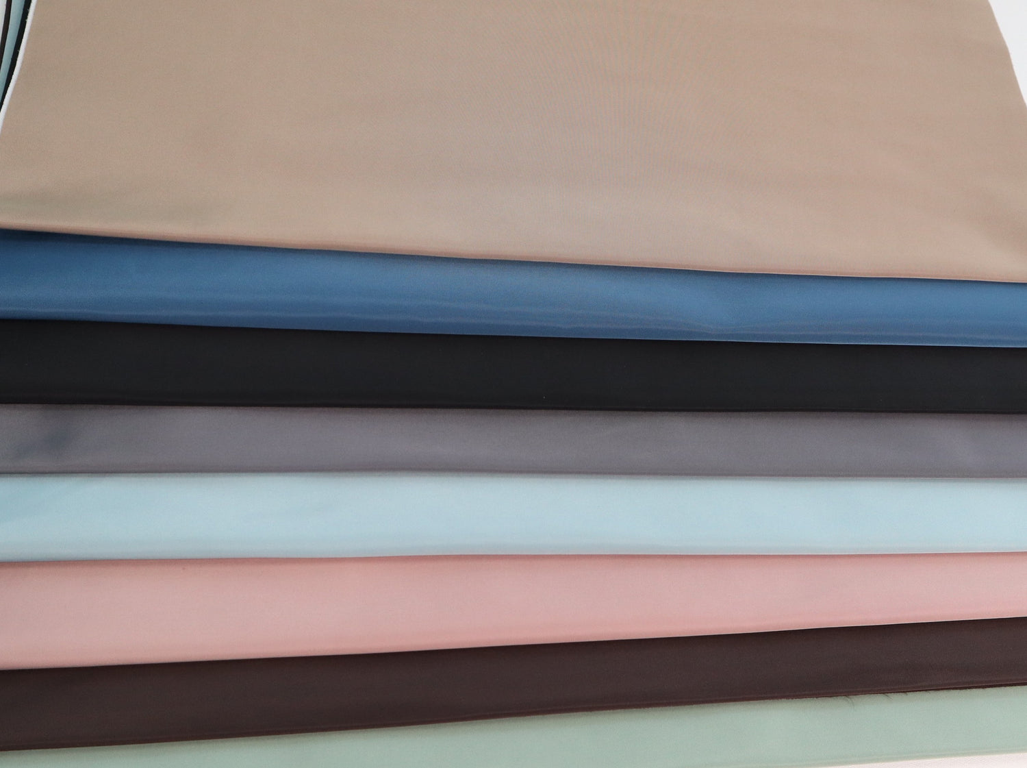 Bonded Nylon- Solids
