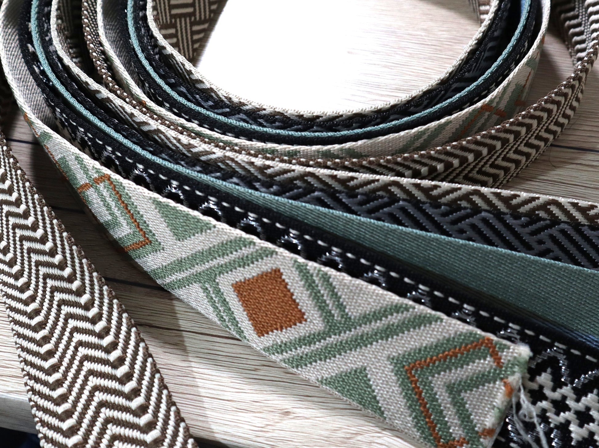 1.5" Webbing Scrap Pack- 6 pack (1 yard cuts)