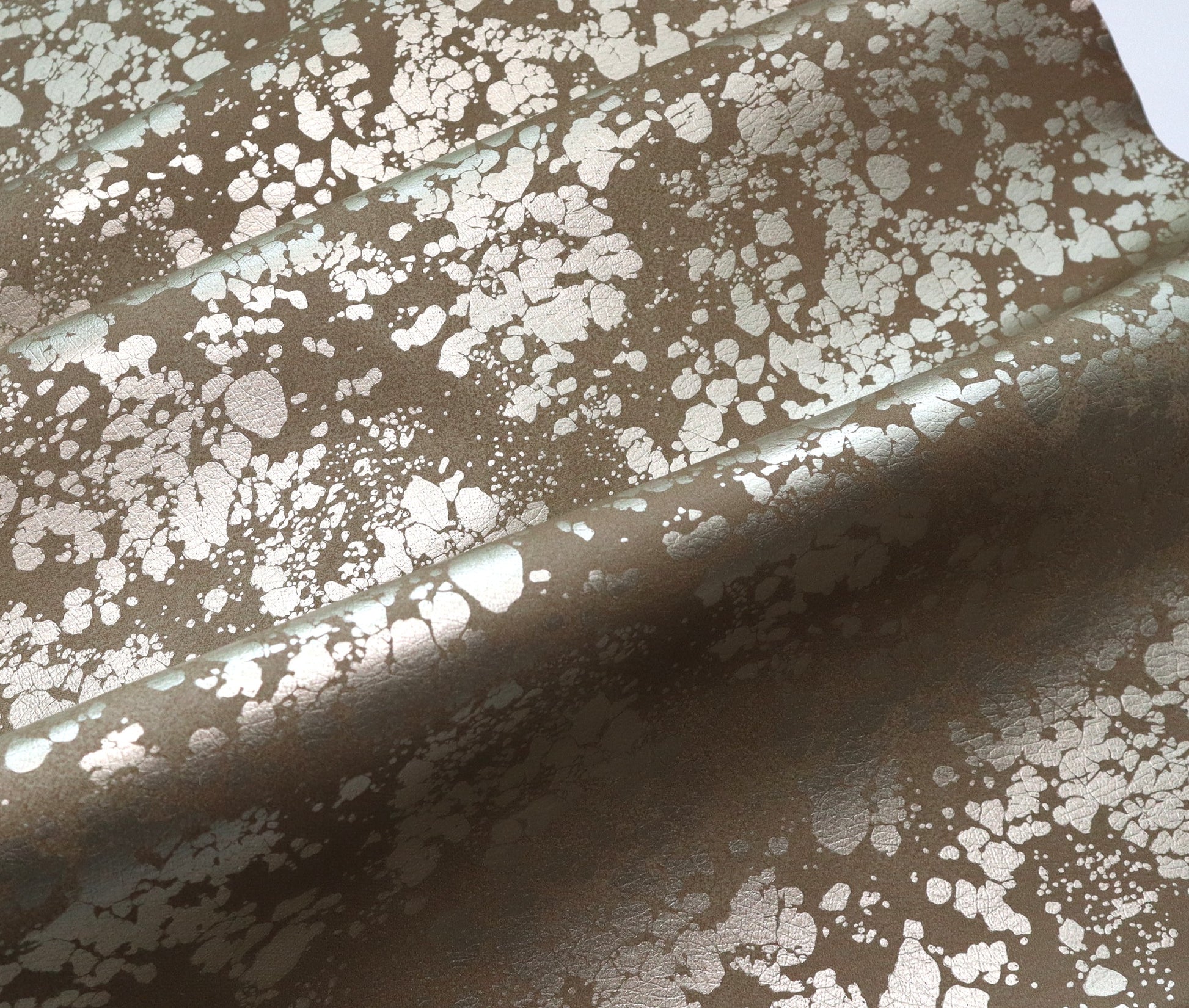 Faux Leather - Muted Gold - 18" x 54" Roll