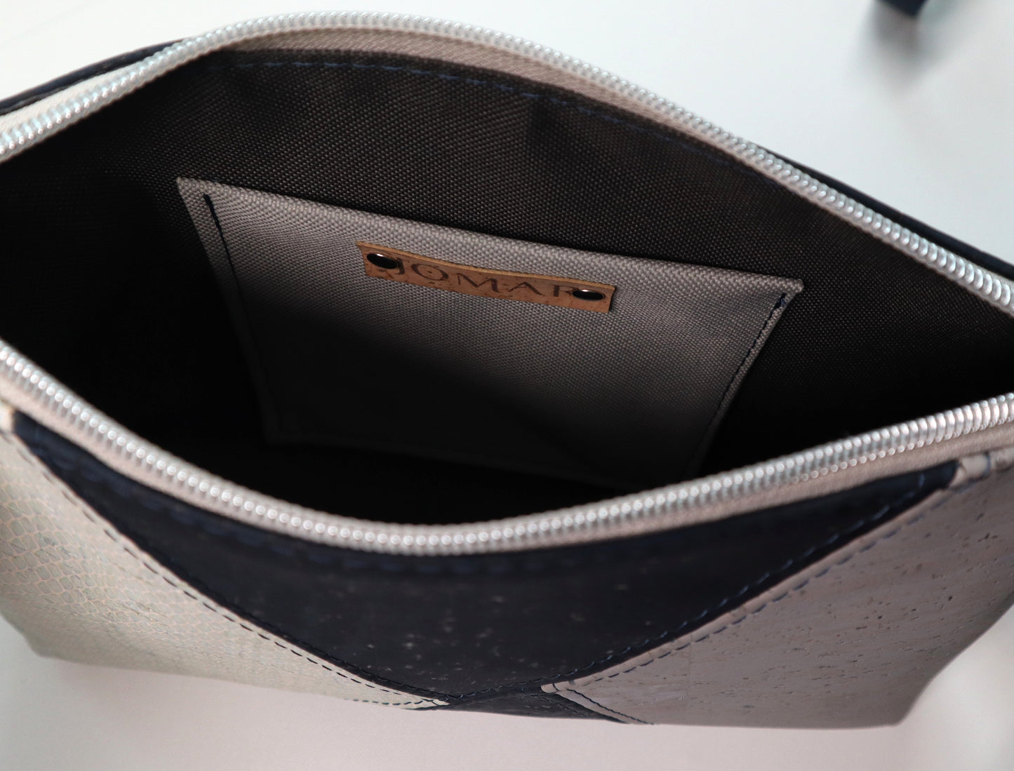 Vista Crossbody Clutch - Coastal Navy