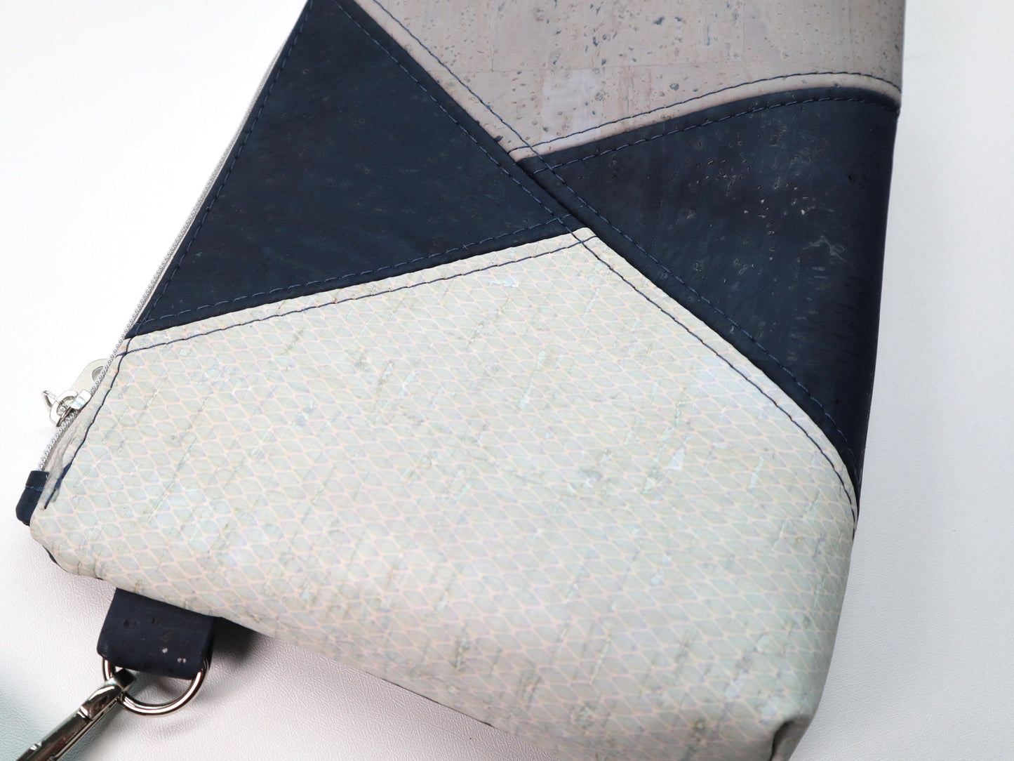 Vista Crossbody Clutch - Coastal Navy