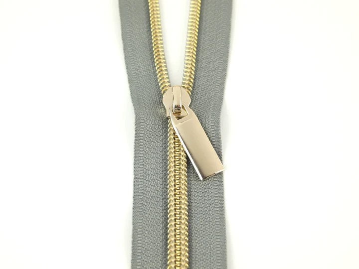 Nylon Coil #5 Zipper Grey  (3 yard 9 pulls) Sallie Tomato Zippers