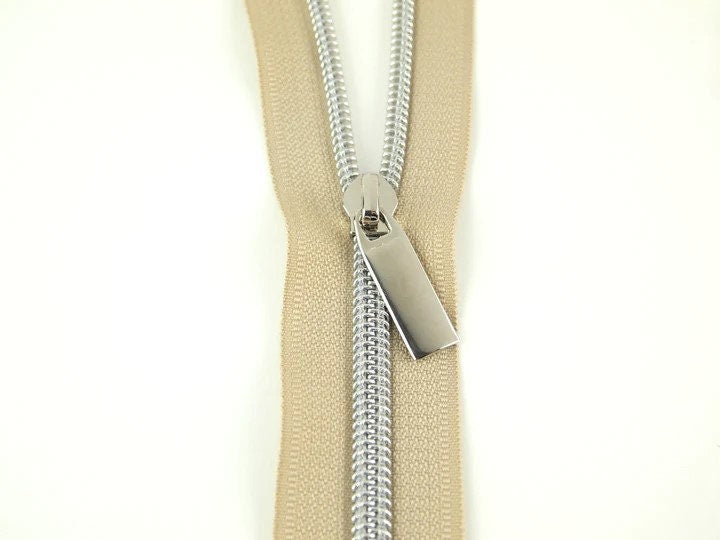 Nylon Coil #5 Zipper Beige (3 yard 9 pulls) Sallie Tomato Zippers